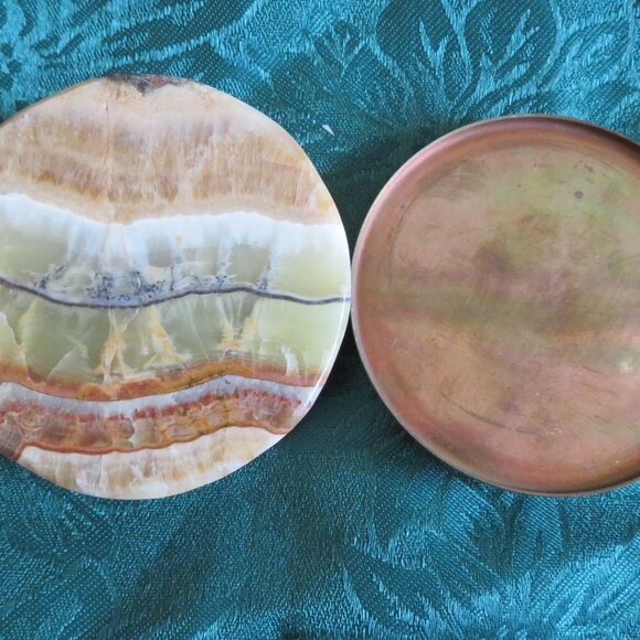 Onyx Trinket Box Vintage Green Beige (K633) - Picture 4 of 5